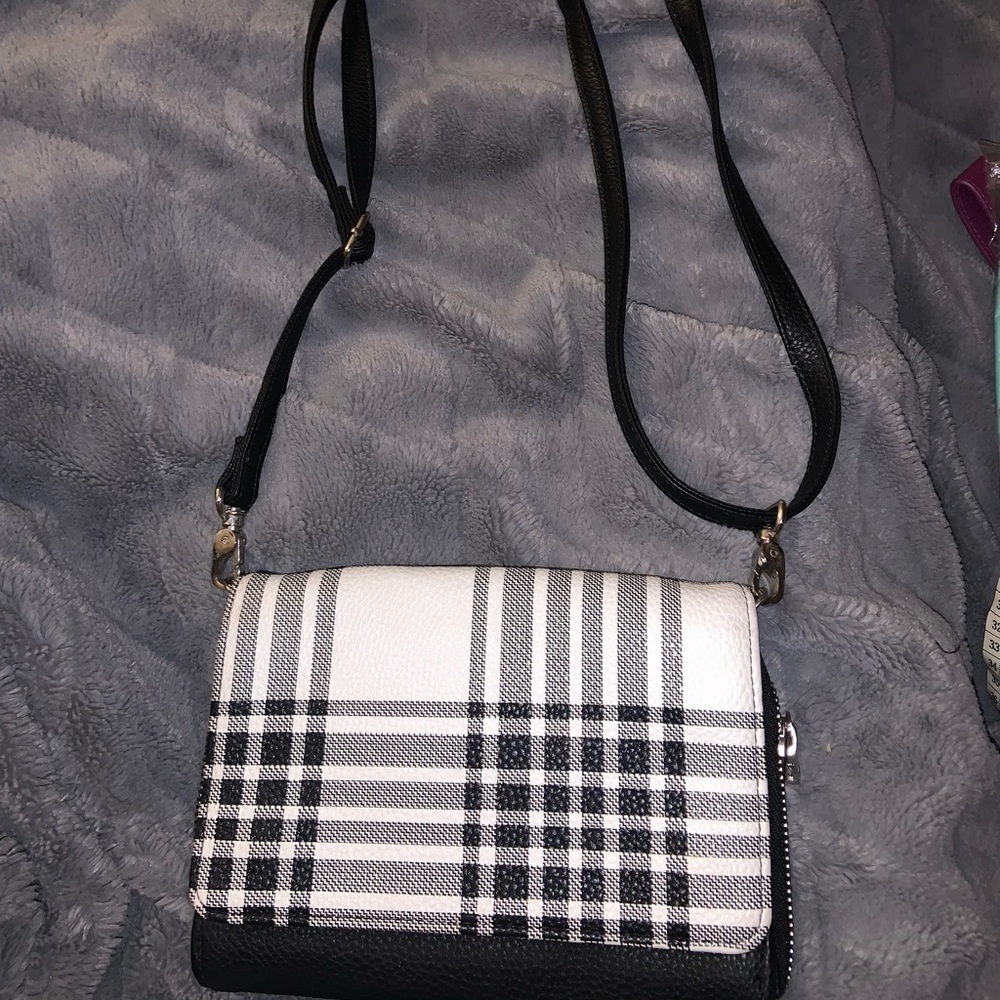 Thirty-One - Inspired Crossbody ltd. Buffalo Check pebble